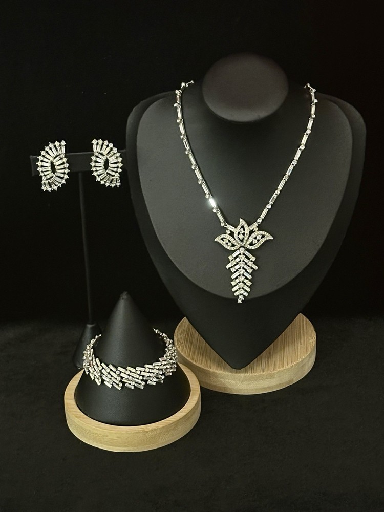 TRIFARI Crystal Baguette Rhinestones Rhodium Married Alfred Philippe Crown w/Box