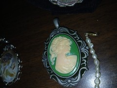 Lot of 4 Cameo Pendants Carved Shell Silver Tone With Pearl Necklace & Bracelet