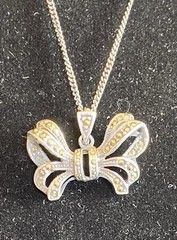 Vintage 925 Sterlling Silver Marcasite Bow Pendant Necklace 18″ Curb Link Chain