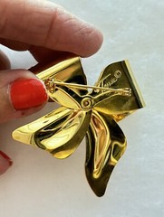 Estate Find Lot Of Brooches X 6. 1- AVON, 1- MONET, 1- TONA