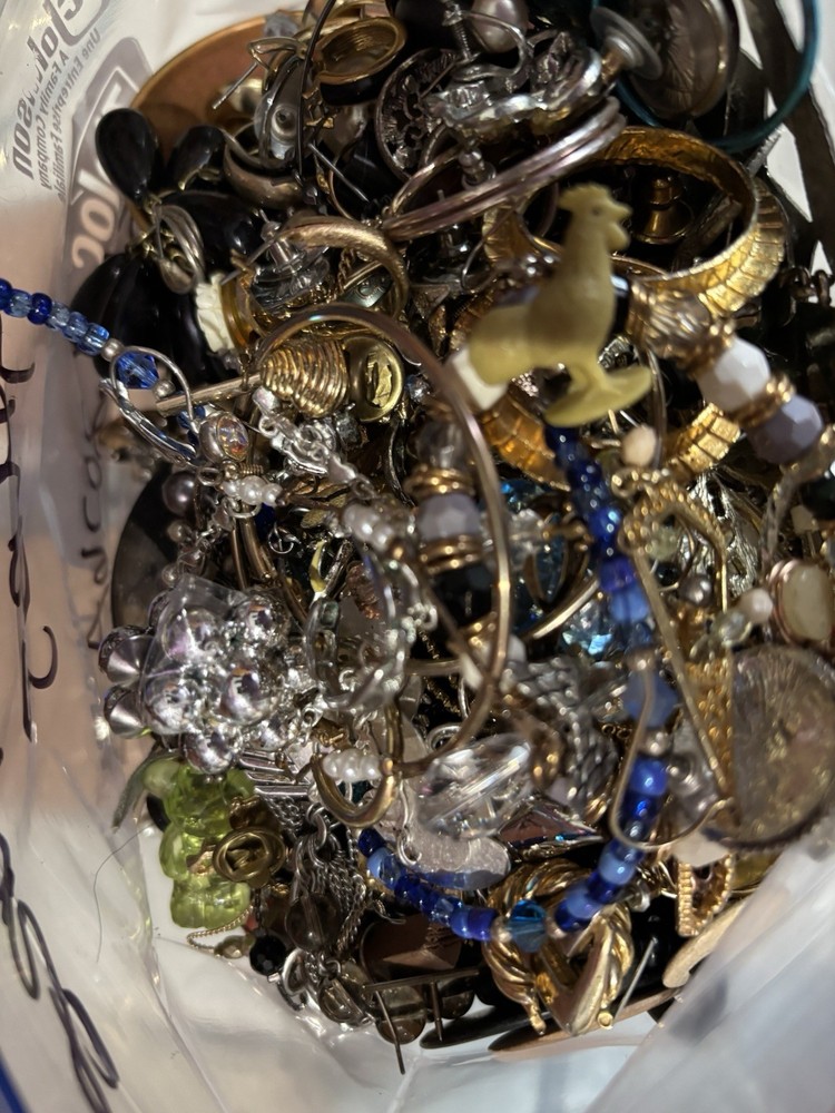 7+ lbs ESTATE Huge Lot Costume Jewelry VTG Now Art Craft RESELLERS LOT05A062026A