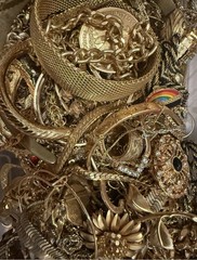 Jewelry Lot Good Wear Resell Brooch Art Estate Vintage Modern 5 Pc NO Junk – BUY