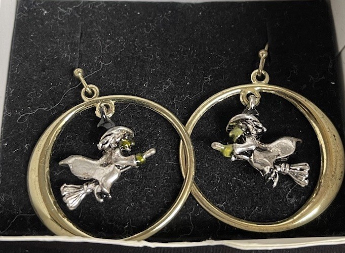 Vintage 2008 Avon Flying Witch on Broom Halloween Earrings Dangle Hoops w/ Box