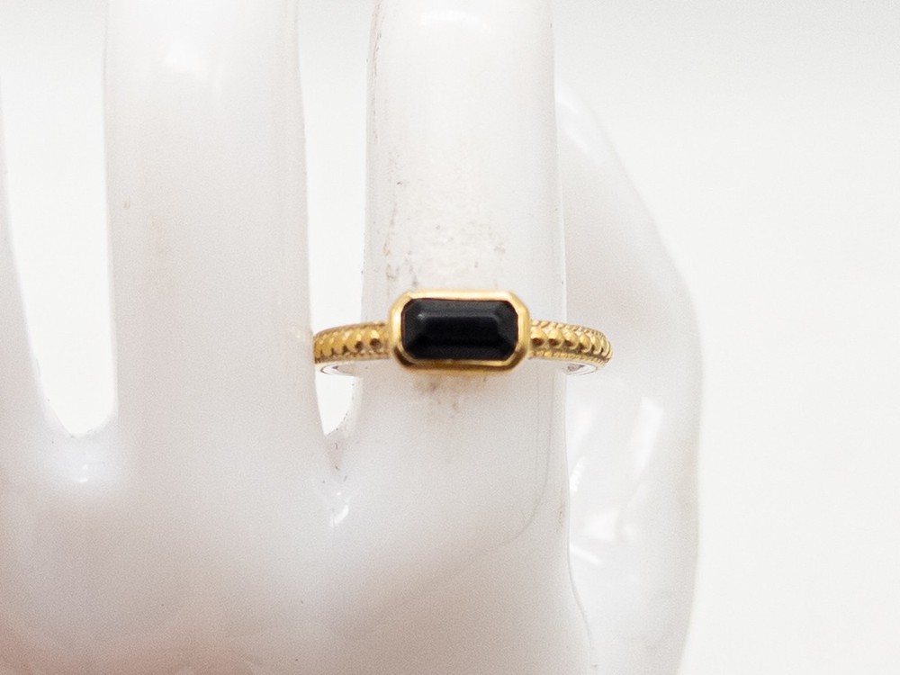$250 Signed ANNA BECK 14k Yellow Gold Sterling Silver Black Onyx Ring