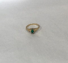 Vintage CI 10 Kt Gold Simulated Emerald Ring Caspian International 6.5
