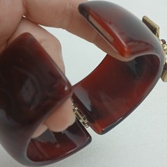 Lot Of 4 VTG Chunky Acrylic/Lucite Bracelets