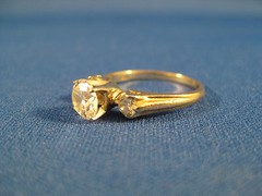 14K Yellow Gold ~ .99 CT TW 3 DIAMOND ENGAGEMENT RING ~ Size 6.75 with Appraisal