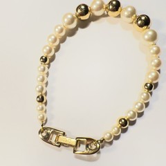 Vtg Napier Faux Pearls & Gold Plated Beads Bracelet 7”