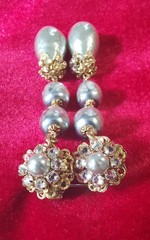 MIRIAM HASKELL 50’S SIGN 2PC S-GREY BAROQUE PEARL ICE CLEAR MONTÉE BRASS ACCENTS