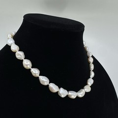 Baroque Pearl Necklace Natural Freshwater 16” Knotted 8.5-9.5mm Pearls VTG