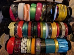 Lot Of 41 Vintage Plastic Bracelets! Lucite, Acrylic, Etc! Wow!
