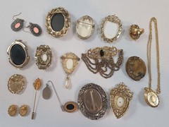 Vintage Estate Jewelry Lot Brooches Ring Locket Pendant Cameo Victorian Style