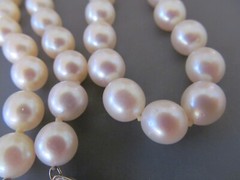 Vintage 14k White Gold 7mm White Pearl Hand Knotted Beaded Necklace 15.75”