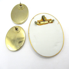 Hand Painted Artisan Signed Bird Porcelain Large Brooch Pin Pendant Earrings Set