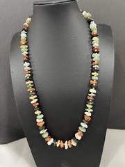 Vintage Natural Stone Chips Necklace Barrel Closure 22” Beaded Graduating Chips