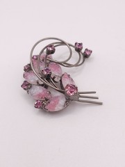 VTG Pink Givre Molded Glass Rhinestone Brooch Spray Silver Tone
