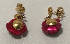 VINTAGE 24” NECKLACE EARRINGS BROOCH GOLD TONE RED ROSE JEWELRY SET