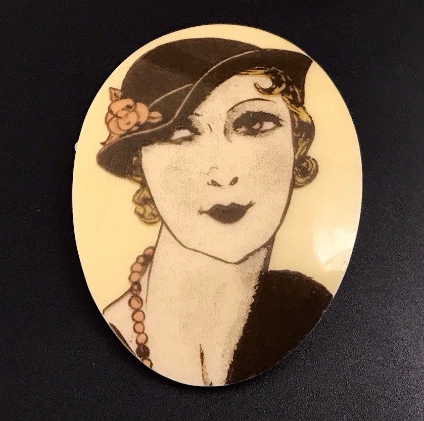 Vintage Art Deco French Celluloid Brooch Pin Trombone Clasp. #1496
