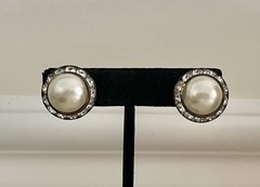 Vintage Pearl Clear Crystal Round Stud Button Cabochon Clip On Earrings 3/4”