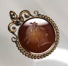 Antique Vintage Carved Carnelian INTAGLIO PENDANT FOB Charm gold filled/rolled