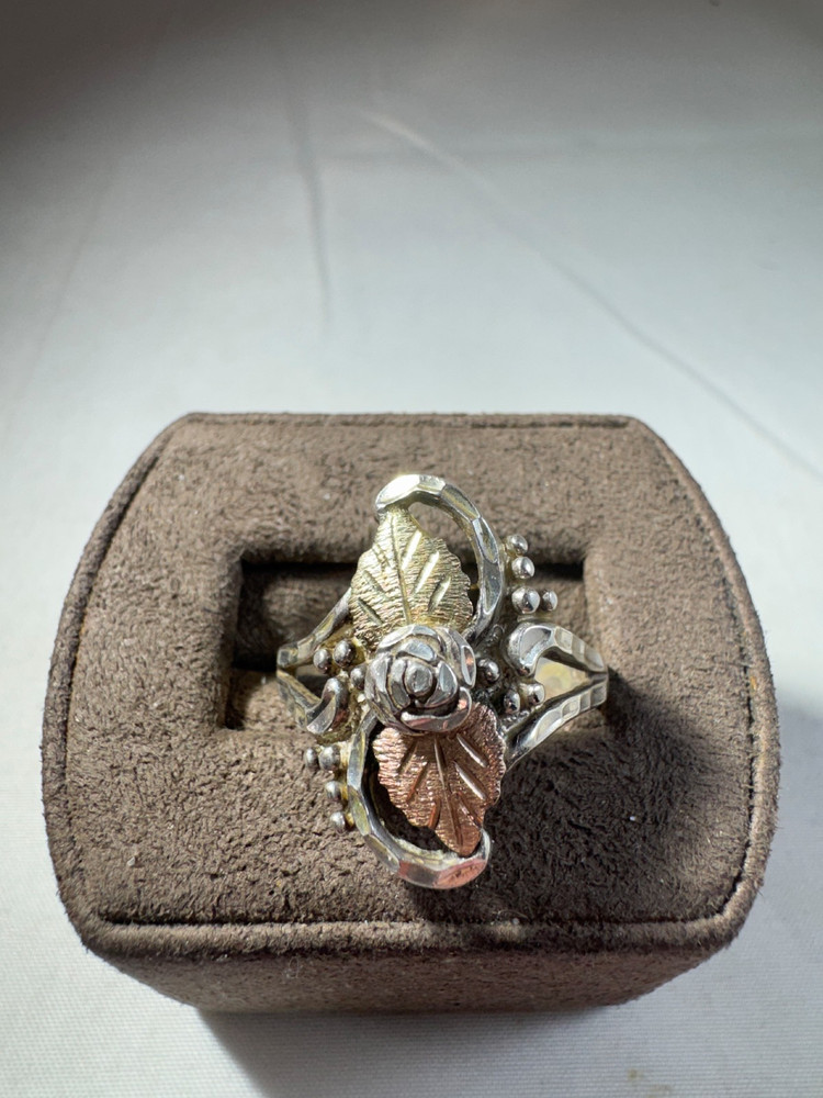 Vintage Sterling silver and 12k rose gold leaf design ring, size 9.50