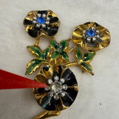 Vintage Pot Metal Enamel Rhinestone Flower Brooch Gold Tone READ