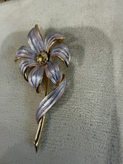 Vintage Lavender Enamel Flower Floral Brooch Pin Gold Tone 3.25”
