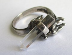 Sz 9.5 VINTAGE STERLING SILVER CLEAR QUARTZ ROCK CRYSTAL WAND DRAGON RING