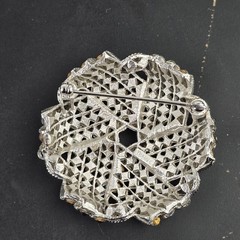 Vintage Trifari Blue Rhinestone Brooch Pin Silver Tone Knot Design Mid-Century