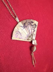 Vintage Folding Fan Necklace Pendant Chinese Dragon Birds Sun Gold Tone Metal