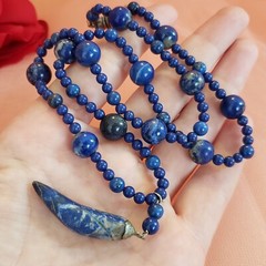 Vintage Lapis Lazuli 20” Long Necklace with Horn Pendant 32g Beauty