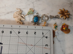 Vintage Estate Brooch Lot Costume, Christmas, Animals Brooches & Pins