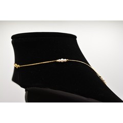 Vintage Station Chain Necklace White Pearl White Beaded Gold Tone 1990s Bin6B