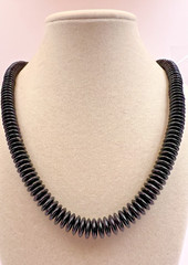 Funky Vintage Black Mod Acrylic Disc Necklace Barrel Closure Clasp Beaded Long