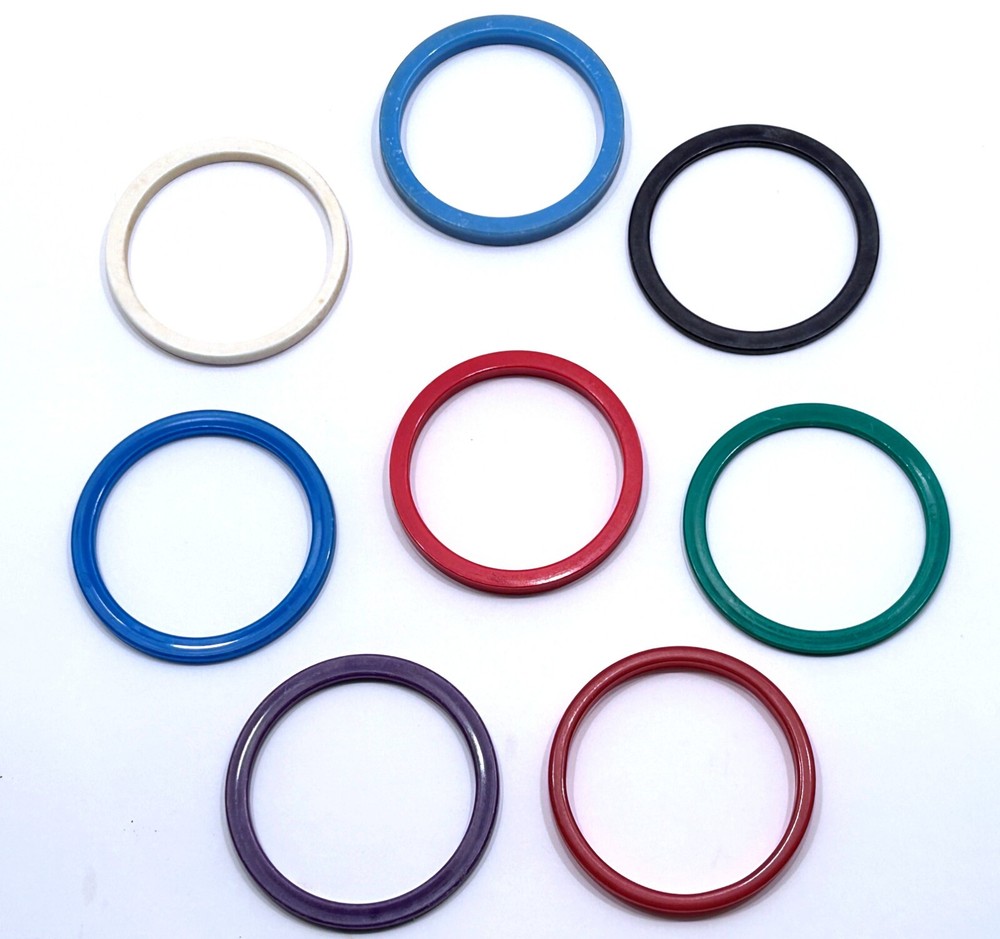 LOT of 8 VINTAGE FLAT PLASTIC BANGLE BRACELETS in VARIOUS COLORS (Lot #8)