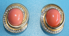 Vintage Signed Ciner Goldtone Rhinestone Faux Coral Clip-on Earrings 1970’s