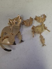 Signed LUNCH AT THE RITZ Kitty Cat Brooch Pin Bracelet and Earrings Vintage Set