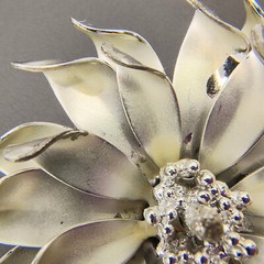 Vintage 3D Flower Brooch Pin Brushed Silver Tone Curled Petals Retro 1960s 2″