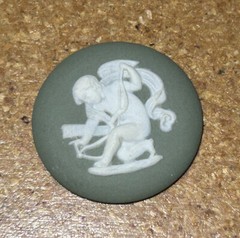 Vintage Authentic Unused WEDGWOOD Cupid 28mm Cameo In Sage Green Jasperware
