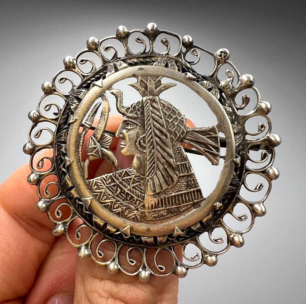 Vintage Egyptian Pharaoh Carved 800 Silver Pin Brooch Pendant Women’s Jewelry