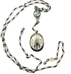 Vintage Silver Tone Oval Photo Locket Drop Pendant Necklace Figaro Chain