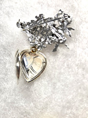 Vtg AJC silver tone Angel “Someone Special” Heart Locket Pin