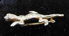 Rare Antique Victorian 18K Gold 0.68ct diamond 0.1ct Demantoid Salamander Pin