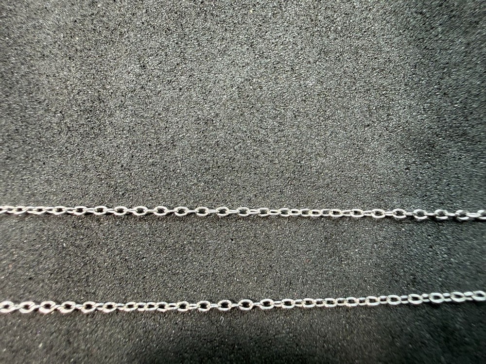 0.66g Vintage Sterling Silver 925 Delicate Cable Chain Necklace 18 in M