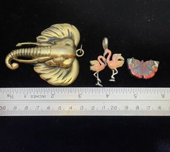 Lot 9 Vintage & Modern Animal & Birds Pendants Charms Elephant Frog Owl Flamingo