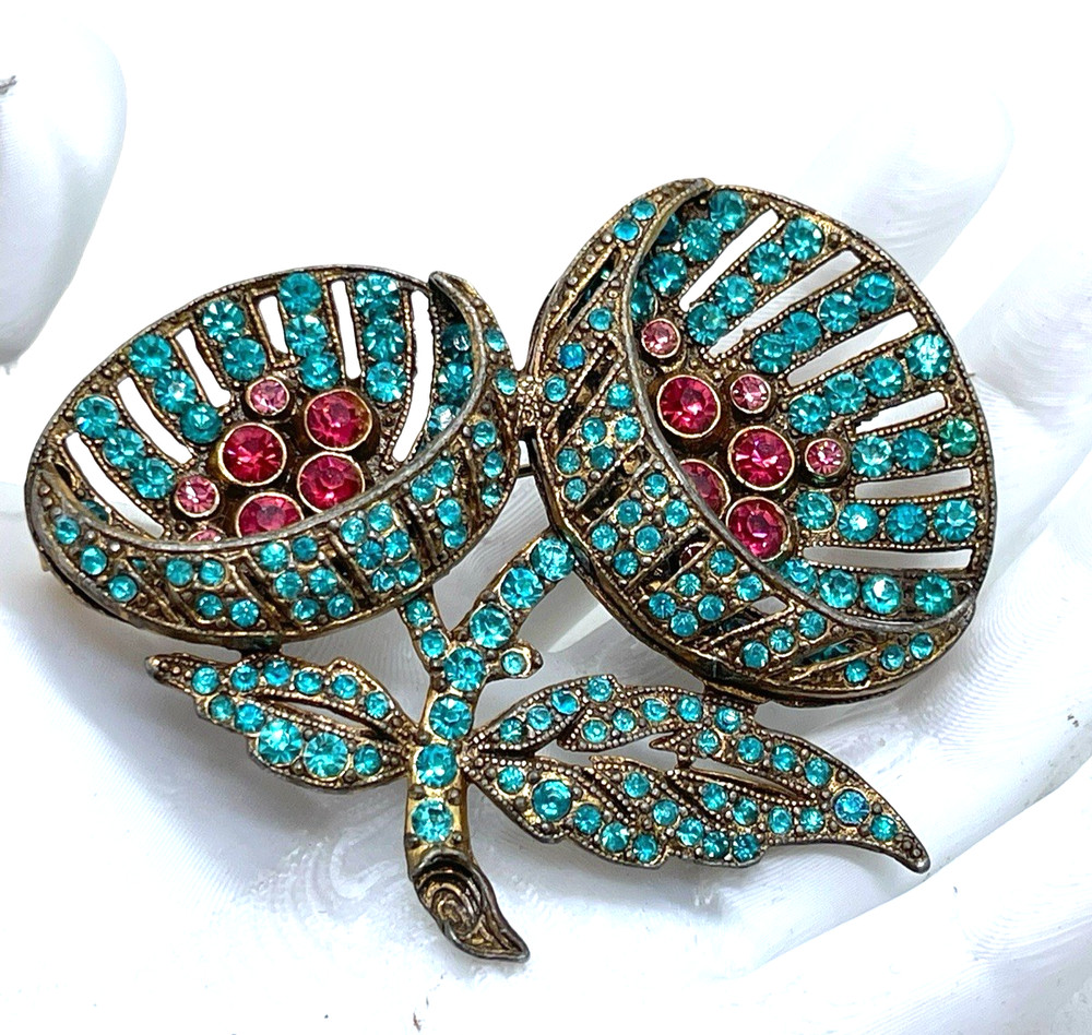 Vintage 1930’s Teal & Pink Rhinestone Inset Bowl Shaped Flower Figural Brooch!