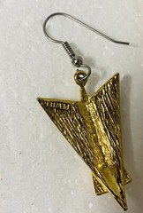 Green Gold Enamel Drop Dangle Wire Earrings VTG