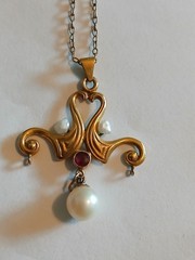 Victorian Lavalier Necklace Pendant 10k & Chain Gold & Pearls Garnet READ Descr