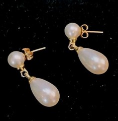 💋 Vintage Classic 14K Yellow Gold White Pearl Dropdown Dangle Earrings G1011