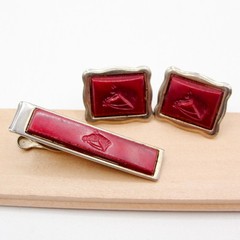 Vintage Silver Tone Red Lucite Horse Head Cufflinks Tie Bar Clip Set Equestrian